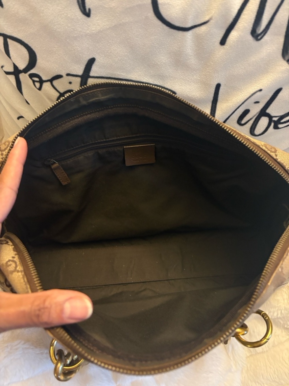 Vintage Gucci Beige GG Canvas Top-Handle Bag with Added Unbranded Gold Chains - Picture 9 of 13